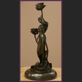 Świecznik secesja brąz kobieta z nenufarami