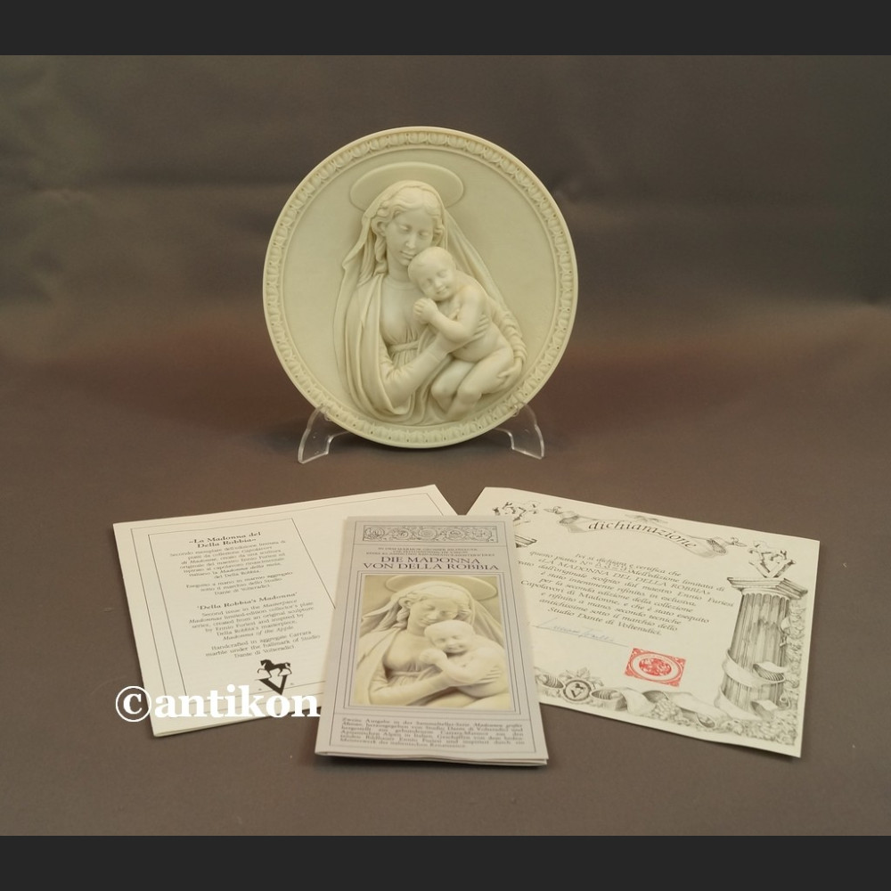 Madonna z dzieciątkiem Relief alabastrowy z Włoch Madonna z dzieciątkiem Relief alabastrowy z Włoch