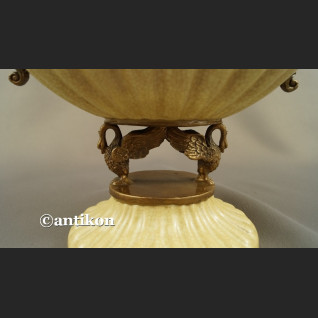 Porcelanowa paterka do łakoci patera z butodziobami brązem Porcelanowa paterka do łakoci patera z butodziobami brązem