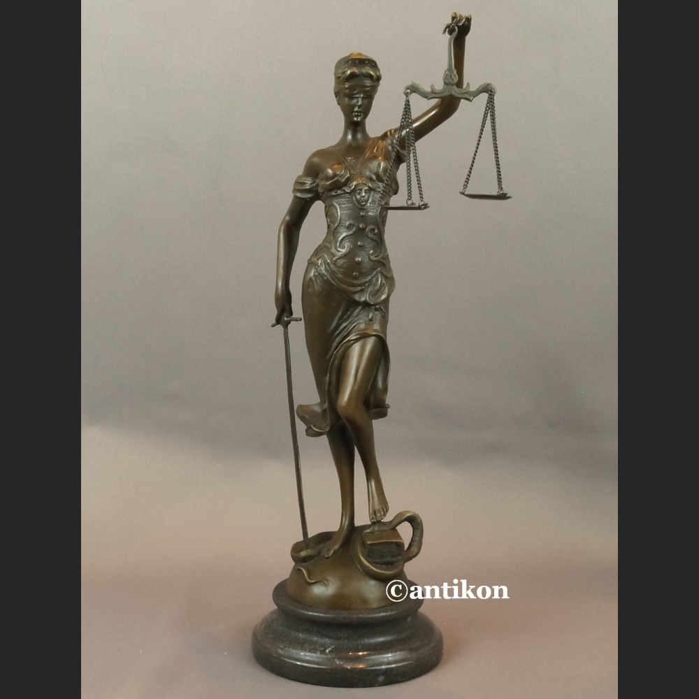 Temida rzeźba symbol sprawiedliwości brąz prezent dla prawnika 