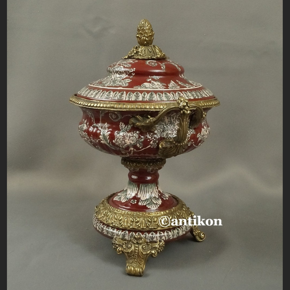 Waza wysoka patera czerwona barokowy styl