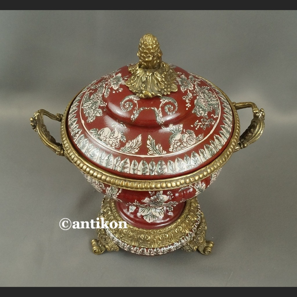 Waza wysoka patera czerwona barokowy styl