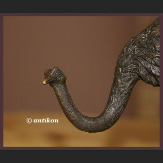 Struś rzeźba z brązu znakomita  Struś rzeźba z brązu znakomita