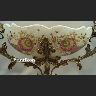 Patera barokowa porcelana z łabędziami  Patera barokowa porcelana z łabędziami