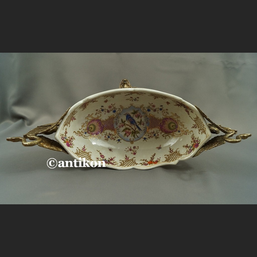 Patera barokowa porcelana z łabędziami  Patera barokowa porcelana z łabędziami