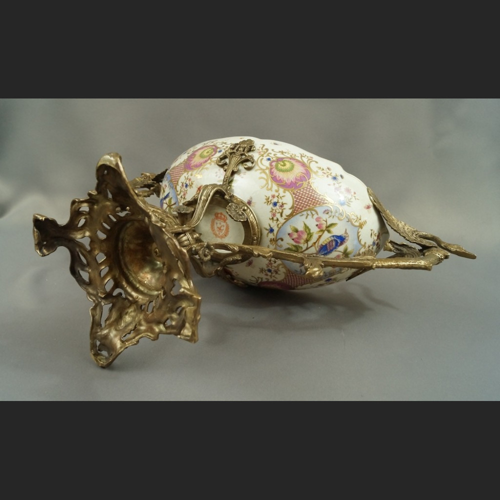 Patera barokowa porcelana z łabędziami  Patera barokowa porcelana z łabędziami
