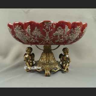 Patera barokowa czerwona z figurami aniołów