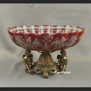 Patera barokowa czerwona z figurami aniołów Patera barokowa czerwona z figurami aniołów