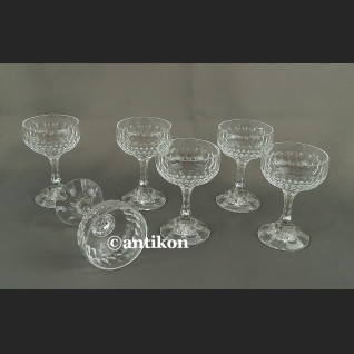 Kieliszki kryształowe do wina