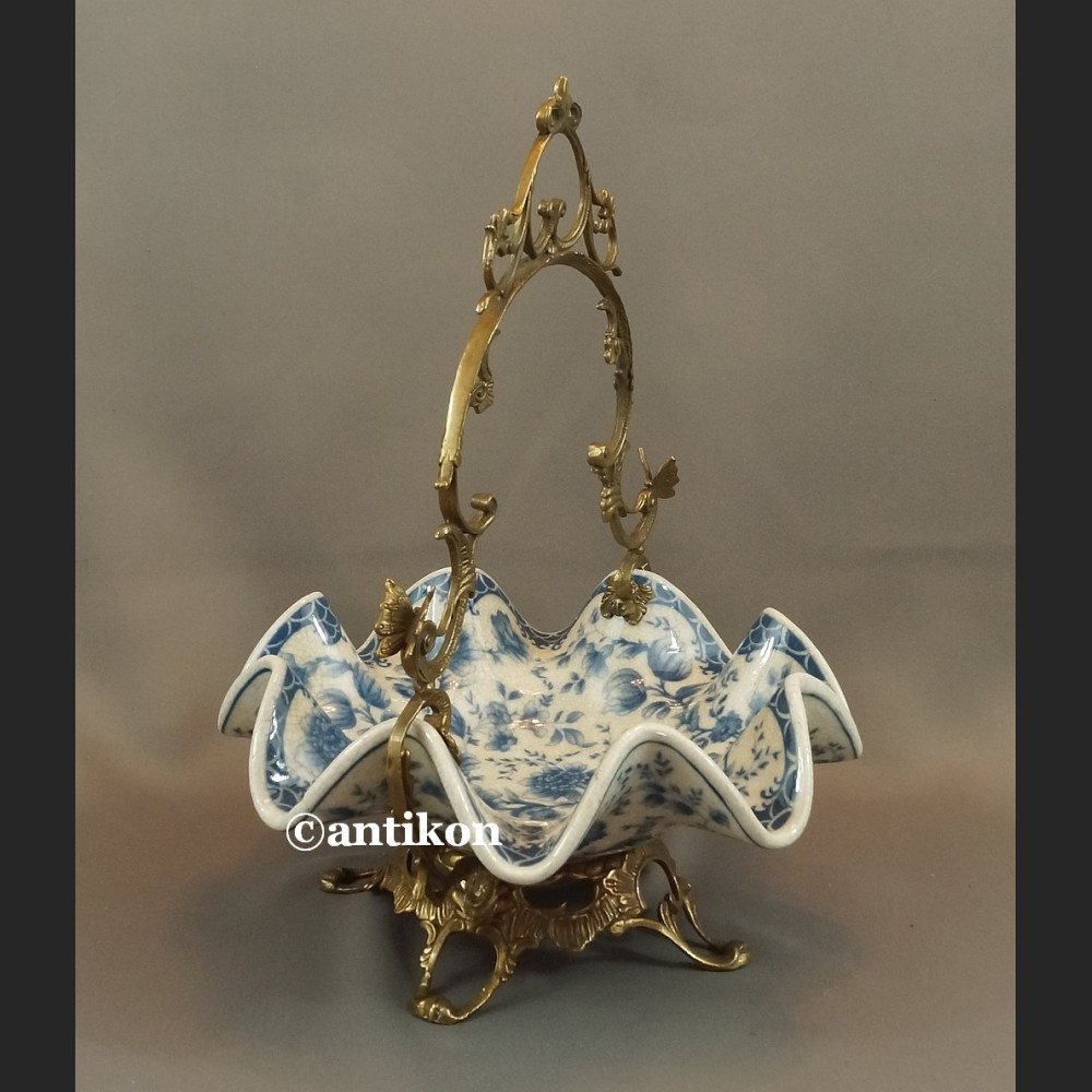 Patera wzór cebulowy koszyk porcelana z brązem Patera wzór cebulowy koszyk porcelana z brązem