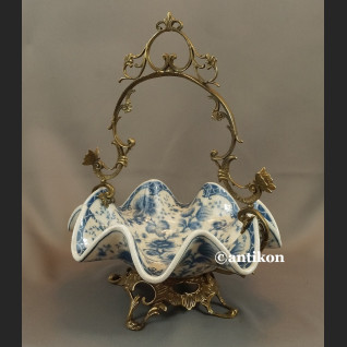 Patera wzór cebulowy koszyk porcelana z brązem Patera wzór cebulowy koszyk porcelana z brązem