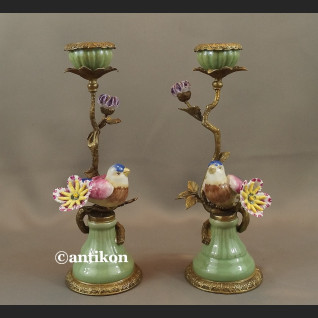 Para świeczników z ptaszkami porcelana z brązem cudowne Para świeczników z ptaszkami porcelana z brązem cudowne