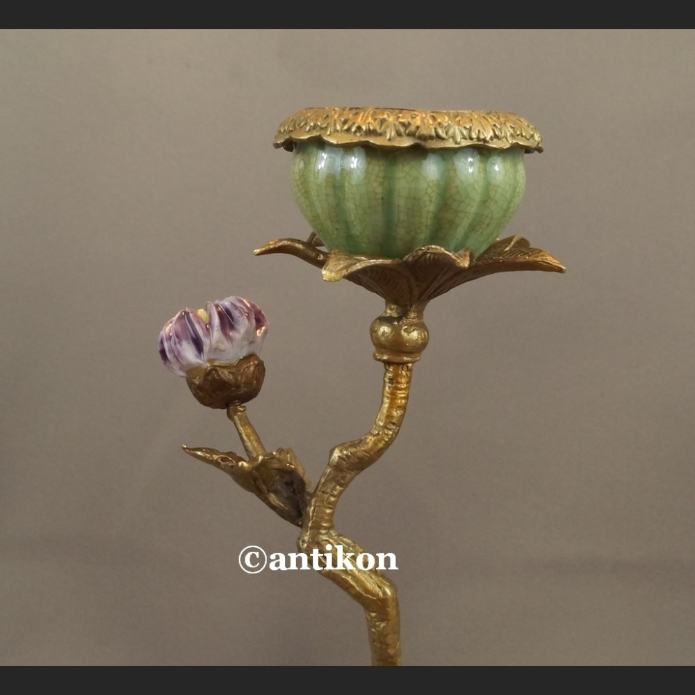 Para świeczników z ptaszkami porcelana z brązem cudowne Para świeczników z ptaszkami porcelana z brązem cudowne