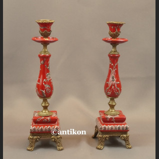 Para  świeczników barokowych czerwonych Para  świeczników barokowych czerwonych