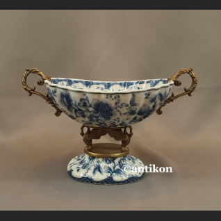 Patera wzór cebulowy porcelana z brązem Patera wzór cebulowy porcelana z brązem
