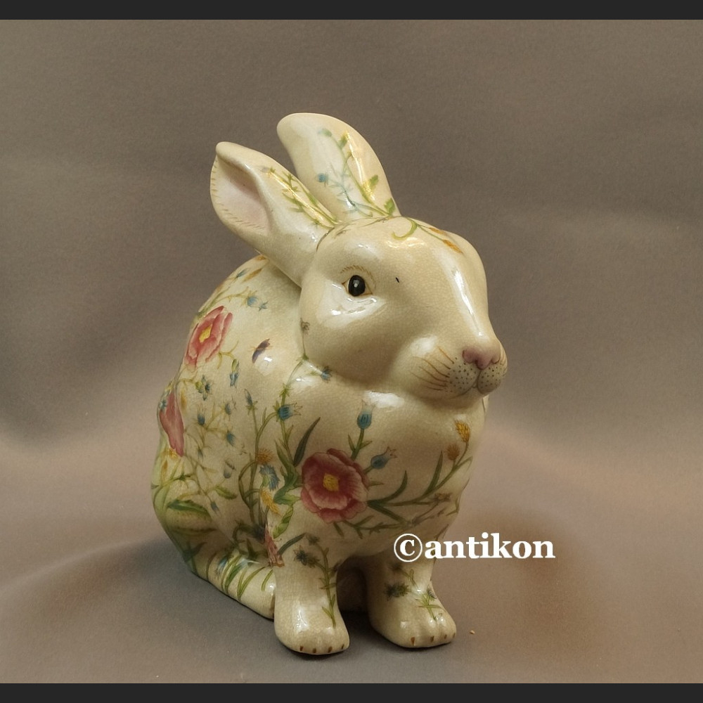 Zajączek porcelanowy wielkanocny króliczek w kwiaty  Zajączek porcelanowy wielkanocny króliczek w kwiaty