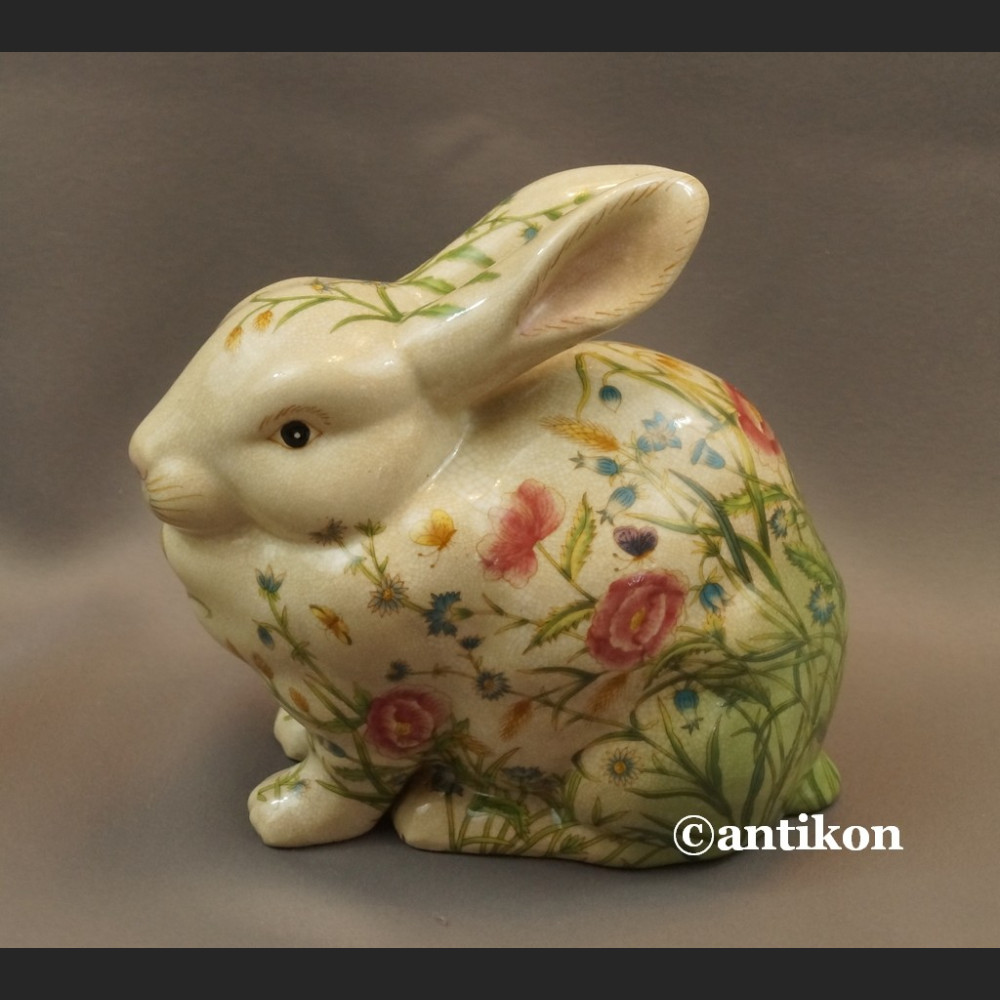 Zajączek porcelanowy wielkanocny króliczek w kwiaty 