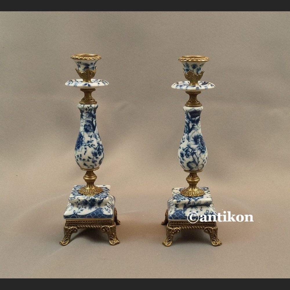 Para świeczników wzór cebulowy Para świeczników wzór cebulowy