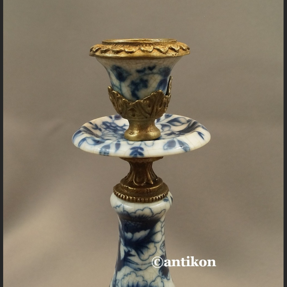 Para świeczników wzór cebulowy Para świeczników wzór cebulowy