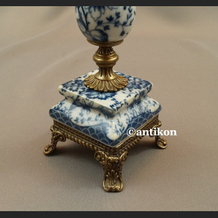 Para świeczników wzór cebulowy Para świeczników wzór cebulowy