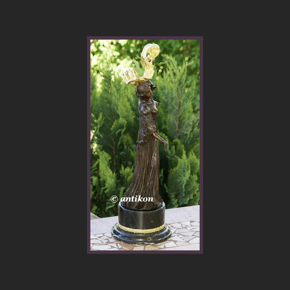 ZŁOCONY OGROMNY BRĄZ SECESJA KOBIETA Z SZARFĄ WSPANIAŁA RZEŹBA