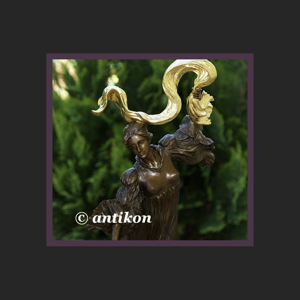 ZŁOCONY OGROMNY BRĄZ SECESJA KOBIETA Z SZARFĄ WSPANIAŁA RZEŹBA