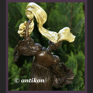 ZŁOCONY OGROMNY BRĄZ SECESJA KOBIETA Z SZARFĄ WSPANIAŁA RZEŹBA