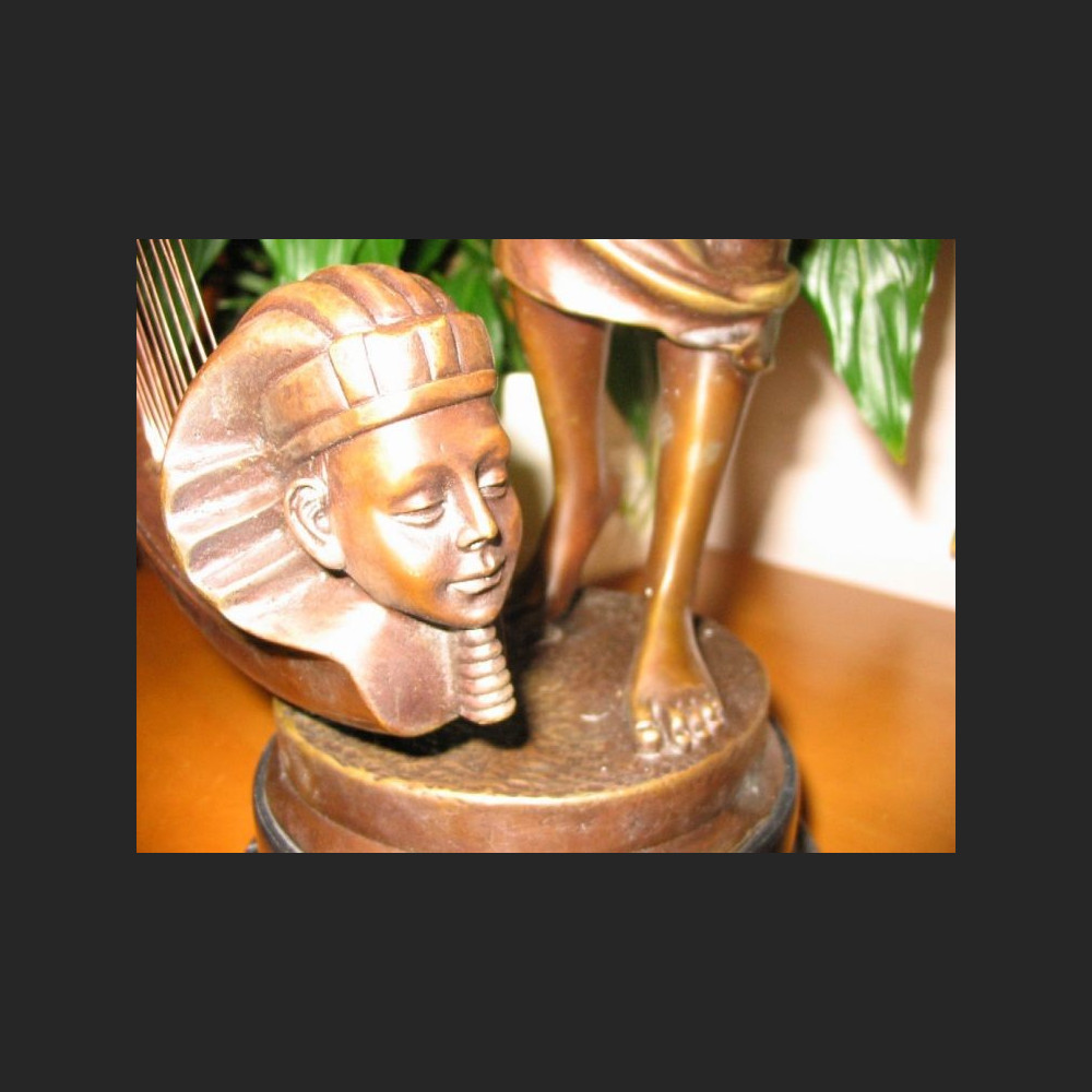 HARFISTKA DUŻA RZEŹBA PIĘKNY BRĄZ