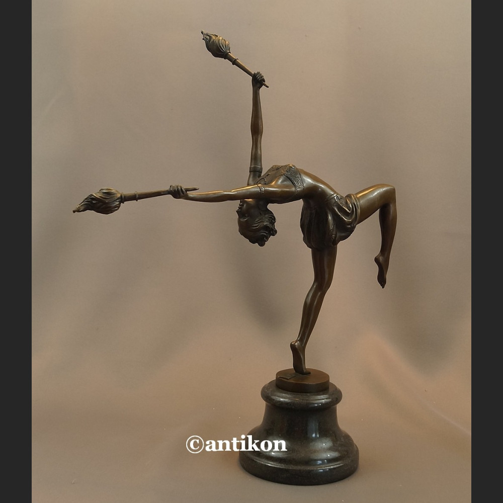 Duża figura z brązu taniec z ogniem tancerka 