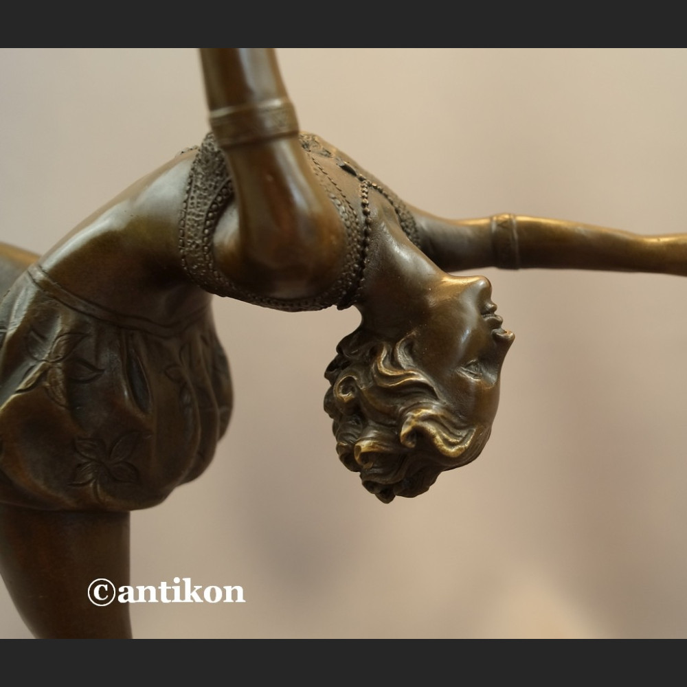 Duża figura z brązu taniec z ogniem tancerka 