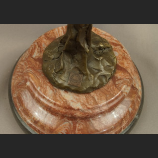 Rzeźba z brązu duża kobieta Motyl Dojrzewanie  Rzeźba z brązu duża kobieta Motyl Dojrzewanie