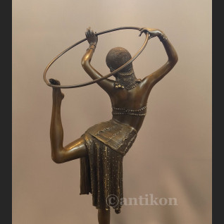 Posąg  z brązu tancerka Art Deco francuska rzeźba 