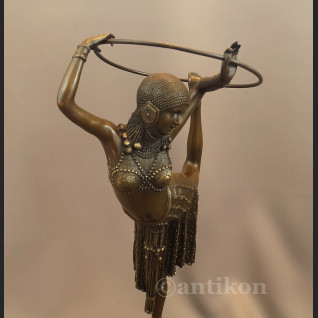 Posąg  z brązu tancerka Art Deco francuska rzeźba 