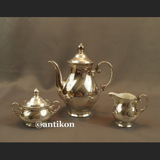 Dzbanek, cukiernica i mlecznik  posrebrzny zestaw