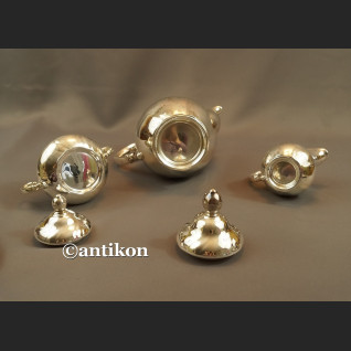 Dzbanek, cukiernica i mlecznik  posrebrzny zestaw