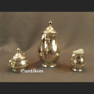 Dzbanek, cukiernica i mlecznik  posrebrzny zestaw