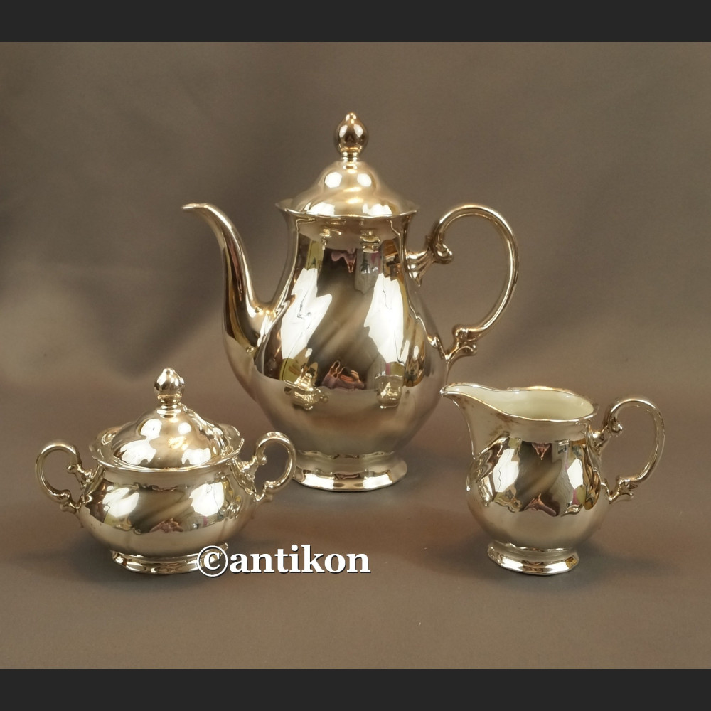 Dzbanek, cukiernica i mlecznik  posrebrzny zestaw