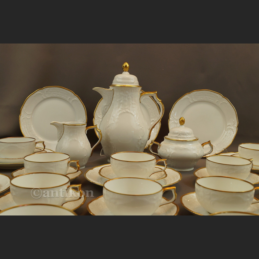 Serwis Rosenthal Sanssouci 12 osobowy biały do herbaty lata 40 XX w Serwis Rosenthal Sanssouci 12 osobowy biały do herbaty lata 40 XX w