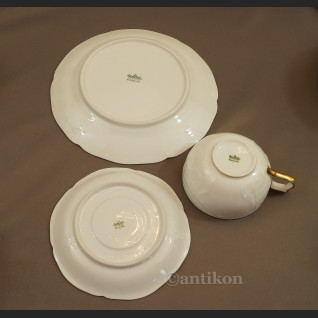 Serwis Rosenthal Sanssouci 12 osobowy biały do herbaty lata 40 XX w Serwis Rosenthal Sanssouci 12 osobowy biały do herbaty lata 40 XX w