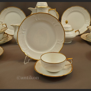Serwis Rosenthal Sanssouci 12 osobowy biały do herbaty lata 40 XX w Serwis Rosenthal Sanssouci 12 osobowy biały do herbaty lata 40 XX w