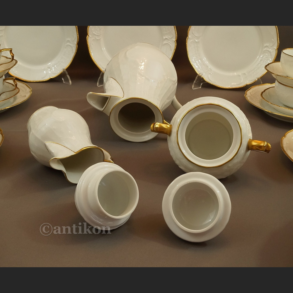 Serwis Rosenthal Sanssouci 12 osobowy biały do herbaty lata 40 XX w Serwis Rosenthal Sanssouci 12 osobowy biały do herbaty lata 40 XX w