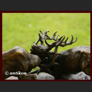 Myślistwo łowiectwo dwa jelenie w pojedynku wspaniały brąz ogromna rzeźba Myślistwo łowiectwo dwa jelenie w pojedynku wspaniały brąz ogromna rzeźba