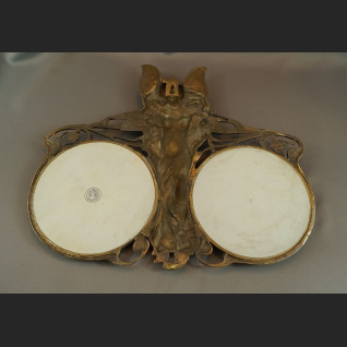 Secesyjna figura taca rzeźba z aniołem Secesyjna figura taca rzeźba z aniołem