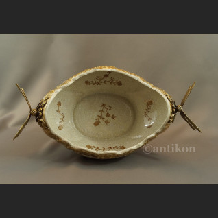 Żardiniera secsyjna patera okuta brązem Żardiniera secsyjna patera okuta brązem