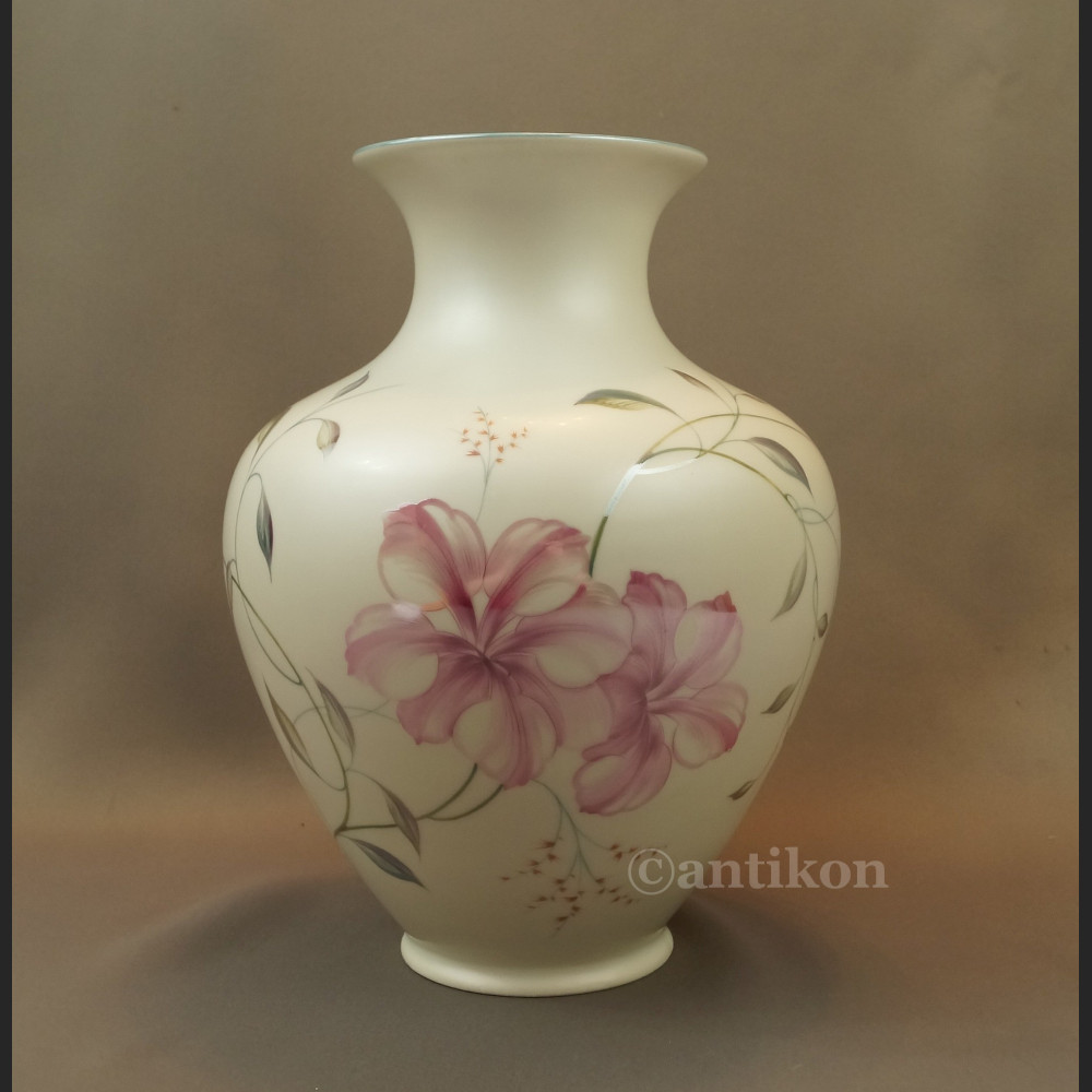 Wazon Rosenthal ręcznie malowany biały Wazon Rosenthal ręcznie malowany biały