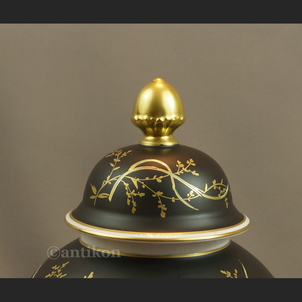 Wazon Rosenthal wielka czarna kula ręcznie malowana Wazon Rosenthal wielka czarna kula ręcznie malowana