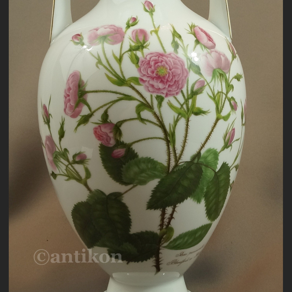 Wazon Rosenthal biały z różami duży Wazon Rosenthal biały z różami duży