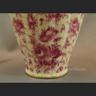 Wazon Thomas Ivory gr Rosenthal wielka amfora z różami Wazon Thomas Ivory gr Rosenthal wielka amfora z różami