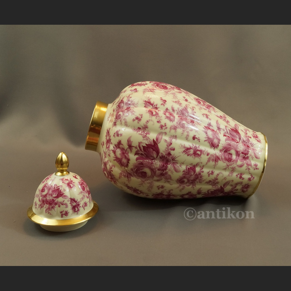 Wazon Thomas Ivory gr Rosenthal wielka amfora z różami Wazon Thomas Ivory gr Rosenthal wielka amfora z różami