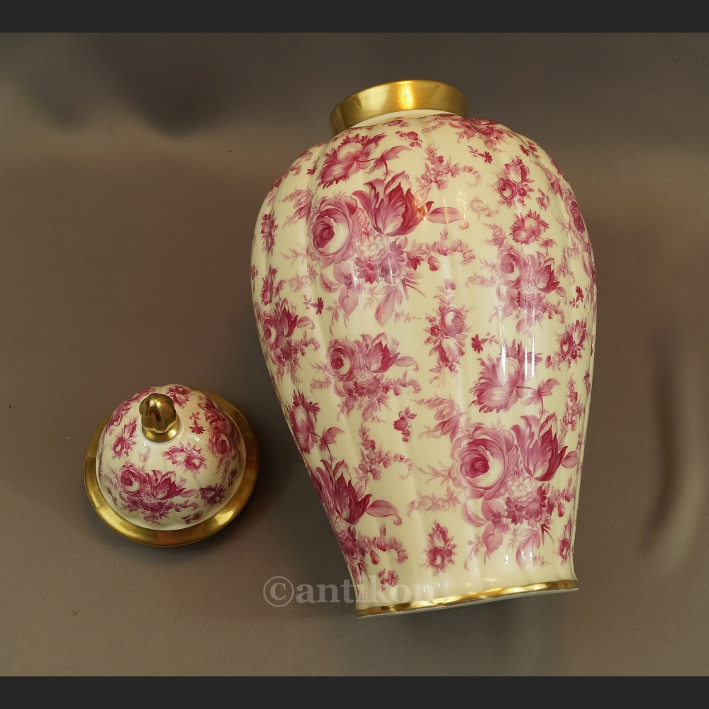 Wazon Thomas Ivory gr Rosenthal wielka amfora z różami Wazon Thomas Ivory gr Rosenthal wielka amfora z różami